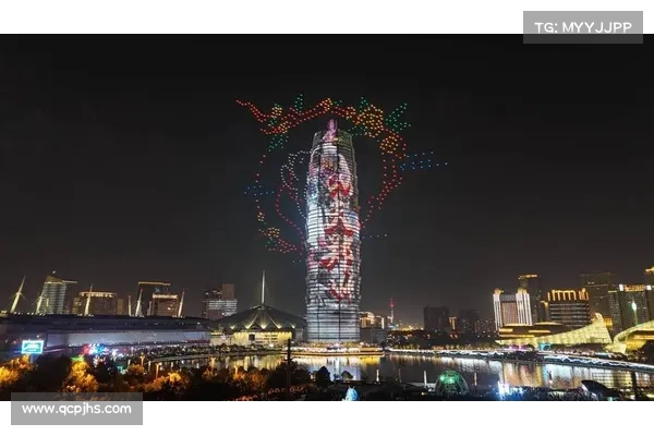 无人机矩阵点亮夜空,地铁商圈共燃热血!杭州全城热恋为国足冲击世界杯造势 无人机矩阵点亮夜空,地铁商圈共燃热血!杭州全城热恋为国足冲击世界杯造势